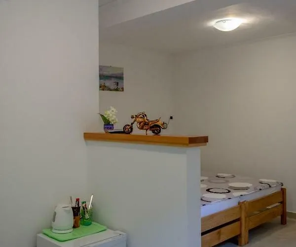 Apartment Nino Skradin